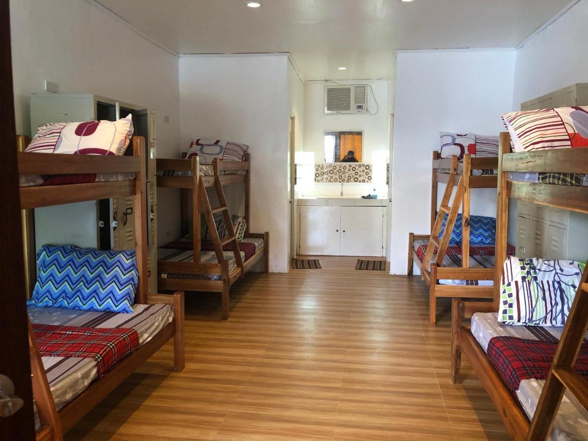 Alesseo Hostel Tiniguiban Exteriör bild