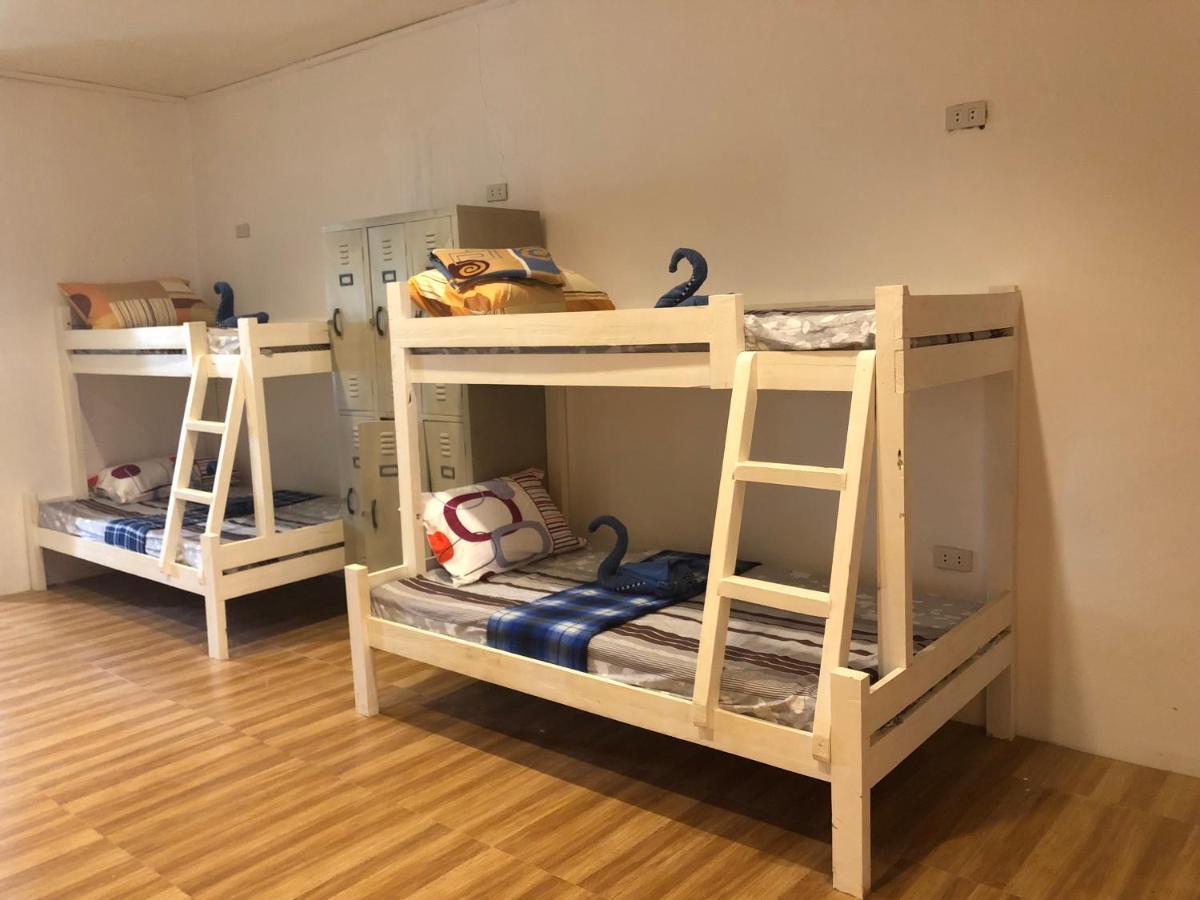 Alesseo Hostel Tiniguiban Exteriör bild